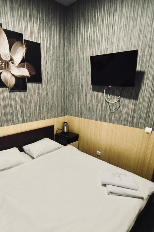 Uno Apart Hotel Київ Екстер'єр фото